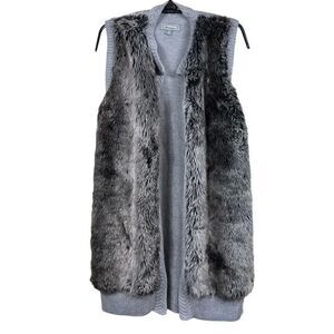 Women’s ￼Johnston & Murphy Angora Wool Blend Faux Fur Vest with Grey Knit
